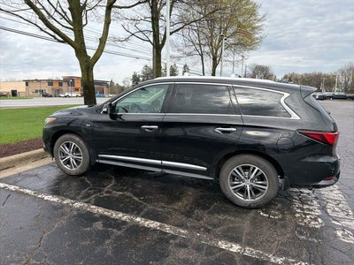 2019 INFINITI QX60 LUXE