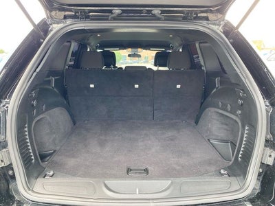 2020 Jeep Grand Cherokee Laredo E