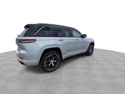 2022 Jeep Grand Cherokee Summit Reserve