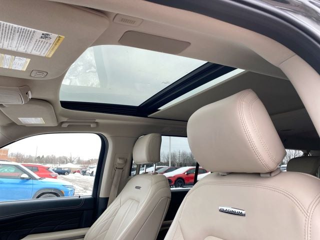 2022 Ford Expedition Max Platinum