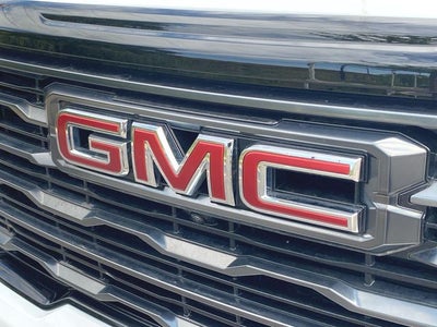 2024 GMC Acadia AT4