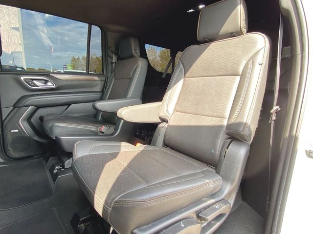 2022 Chevrolet Suburban High Country