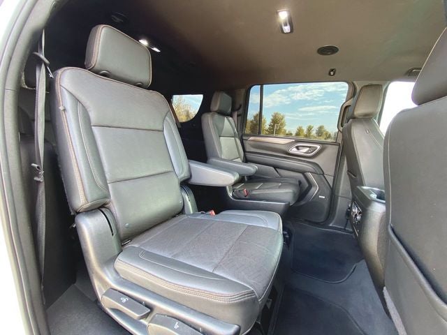 2022 Chevrolet Suburban High Country
