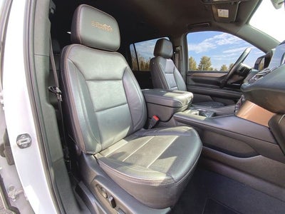 2022 Chevrolet Suburban High Country