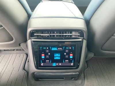 2025 Cadillac ESCALADE IQ Luxury 2