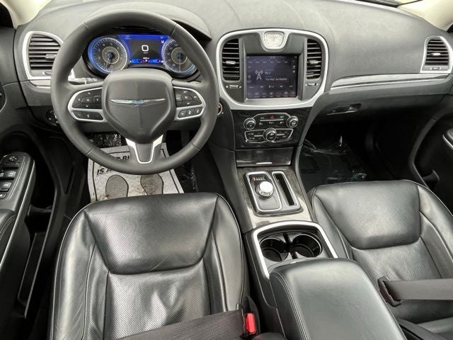 2023 Chrysler 300 Touring