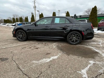 2023 Chrysler 300 Touring