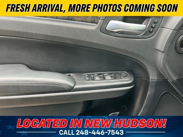 2023 Chrysler 300 Touring