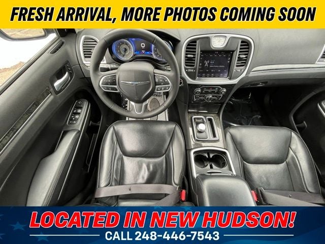 2023 Chrysler 300 Touring