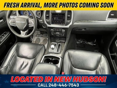 2023 Chrysler 300 Touring