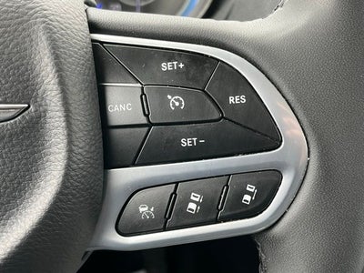 2023 Chrysler 300 Touring