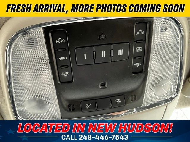 2023 Chrysler 300 Touring