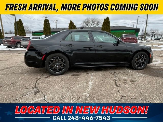 2023 Chrysler 300 Touring