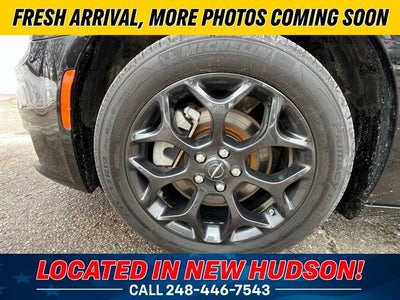 2023 Chrysler 300 Touring