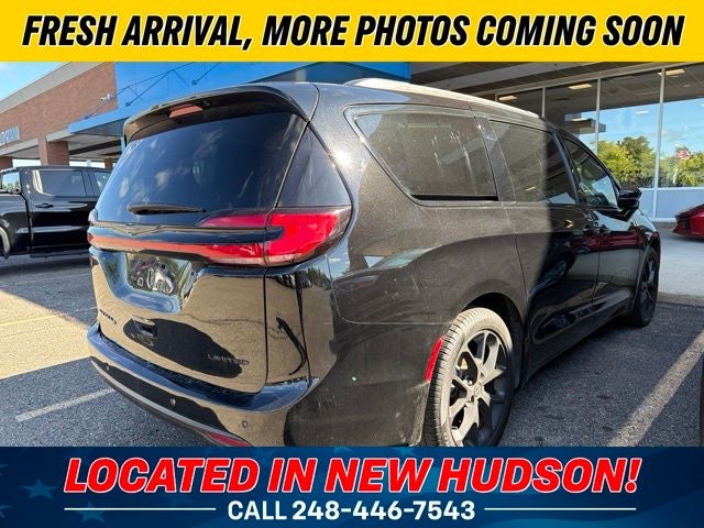 2025 Chrysler Pacifica Limited