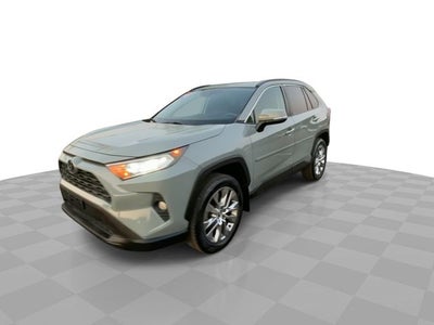 2020 Toyota RAV4 XLE Premium