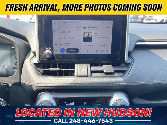 2025 Toyota RAV4 LE