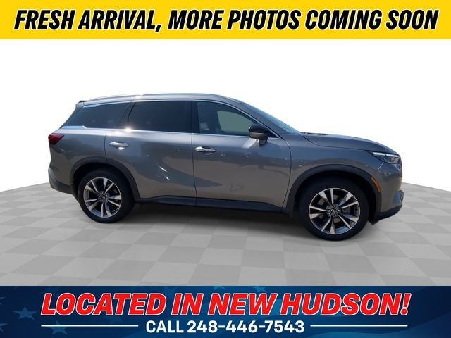 2023 INFINITI QX60 LUXE