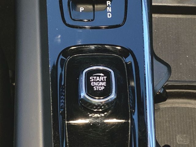 2024 Volvo S60 B5 Core Dark Theme