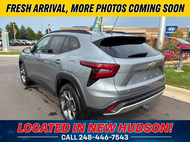 2025 Chevrolet Trax LT