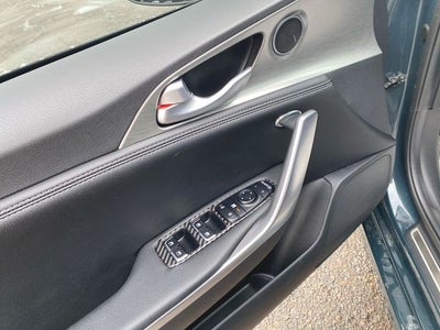 2022 Kia Stinger GT1