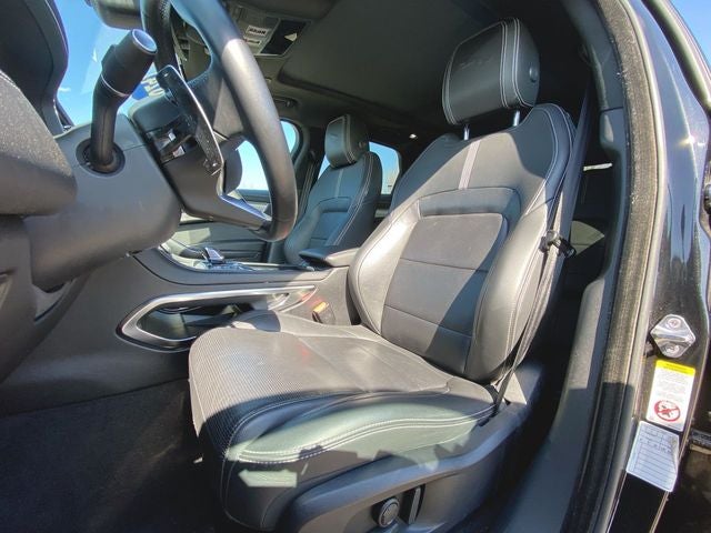 2024 Jaguar F-PACE P250 R-Dynamic S