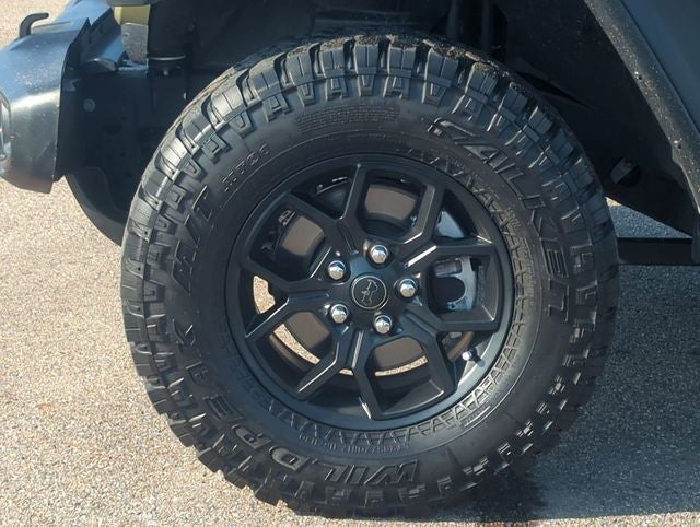 2025 Jeep Wrangler 4-Door Willys 4x4