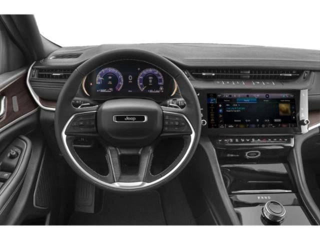 2027 Jeep Grand Cherokee Laredo X