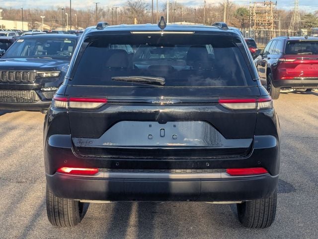 2026 Jeep Grand Cherokee GRAND CHEROKEE LAREDO ALTITUDE 4X4