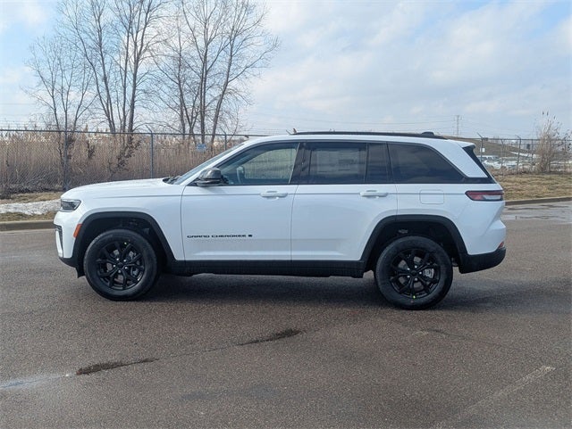 2026 Jeep Grand Cherokee GRAND CHEROKEE LAREDO ALTITUDE 4X4