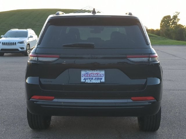 2027 Jeep Grand Cherokee Limited Reserve