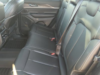 2027 Jeep Grand Cherokee GRAND CHEROKEE LIMITED 4X4