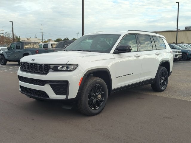 2026 Jeep Grand Cherokee L GRAND CHEROKEE L LAREDO ALTITUDE 4X4