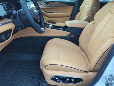 2027 Jeep Grand Cherokee L Summit