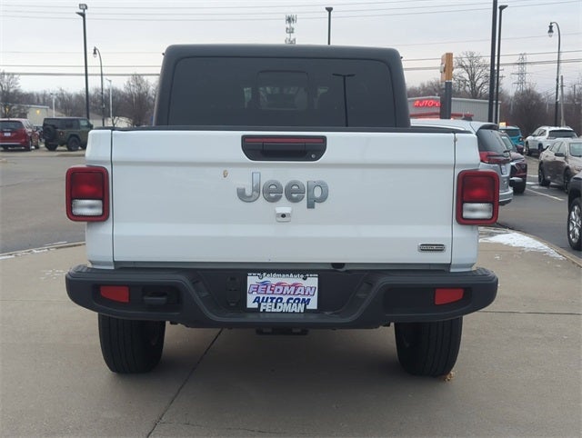 2023 Jeep Gladiator Overland 4x4