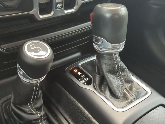 2022 Jeep Gladiator Overland 4x4