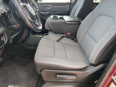 2020 RAM 1500 Big Horn Crew Cab 4x4 5'7' Box