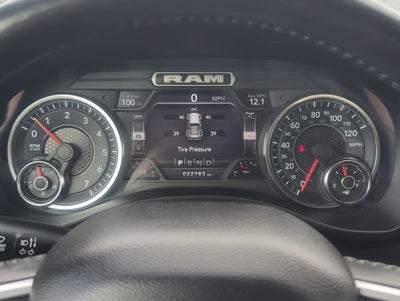 2023 RAM 1500 Big Horn Crew Cab 4x4 5'7' Box