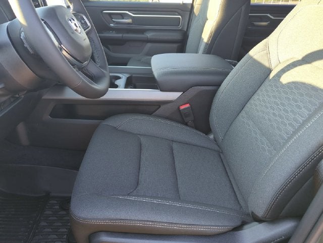 2027 RAM 1500 RAM 1500 BIG HORN CREW CAB 4X4 5'7' BOX