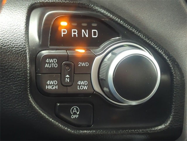 2021 RAM 1500 Big Horn Crew Cab 4x4 5'7' Box