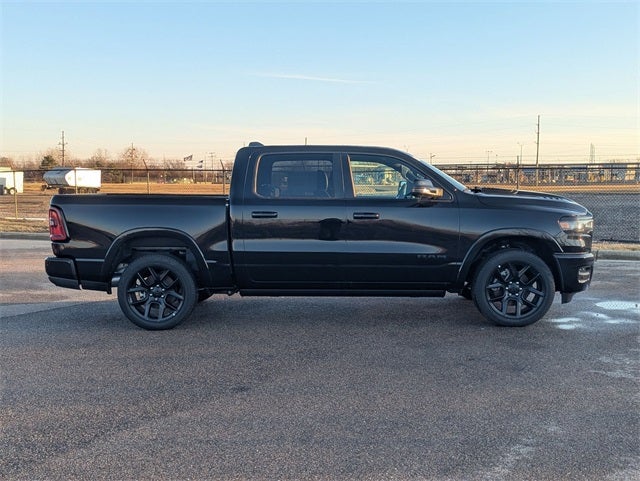 2026 RAM 1500 RAM 1500 LARAMIE CREW CAB 4X4 5'7' BOX