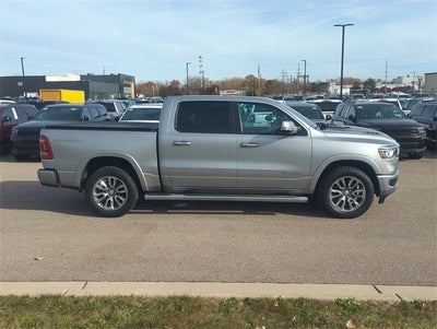 2021 RAM 1500 Laramie Crew Cab 4x4 5'7' Box