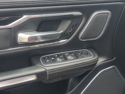 2021 RAM 1500 Laramie Crew Cab 4x4 5'7' Box