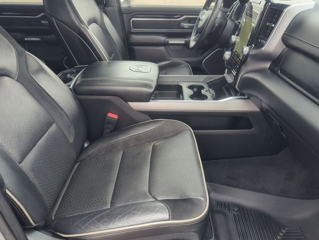 2021 RAM 1500 Laramie Crew Cab 4x4 5'7' Box