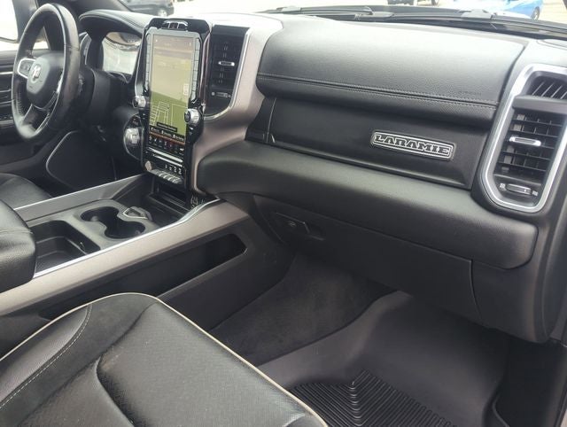 2021 RAM 1500 Laramie Crew Cab 4x4 5'7' Box