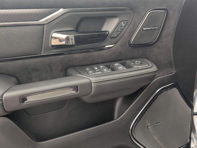 2026 RAM 1500 RAM 1500 RHO CREW CAB 4X4 5'7' BOX