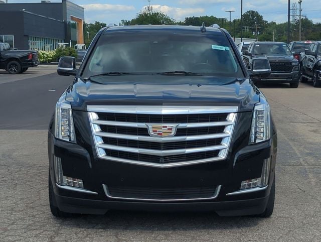 2017 Cadillac Escalade Luxury