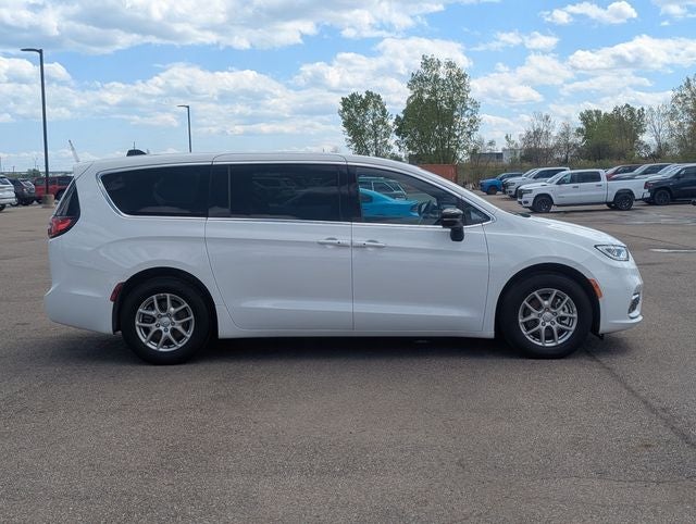 2025 Chrysler Pacifica PACIFICA SELECT