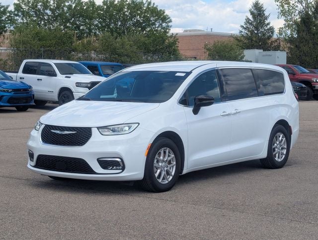 2025 Chrysler Pacifica PACIFICA SELECT