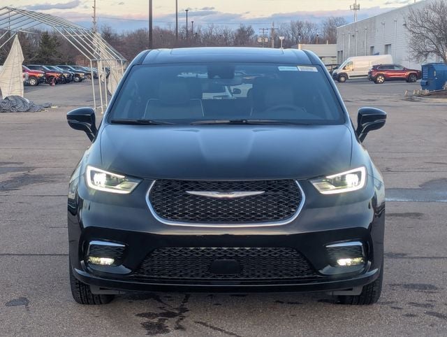 2026 Chrysler Pacifica PACIFICA LIMITED